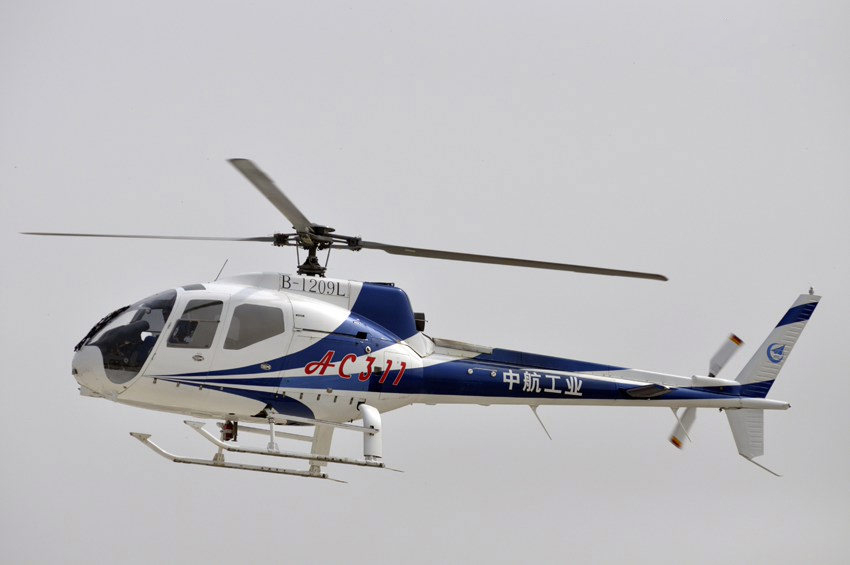 AC311直升机-2.jpg