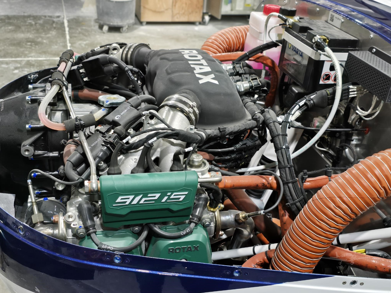 2023 AEROPILOT传奇600 (4).png