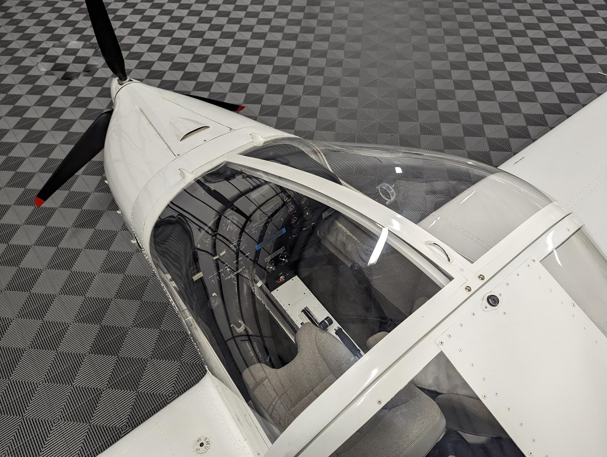 2005年吉赫拉万·卡帕KP-5 (6).jpeg